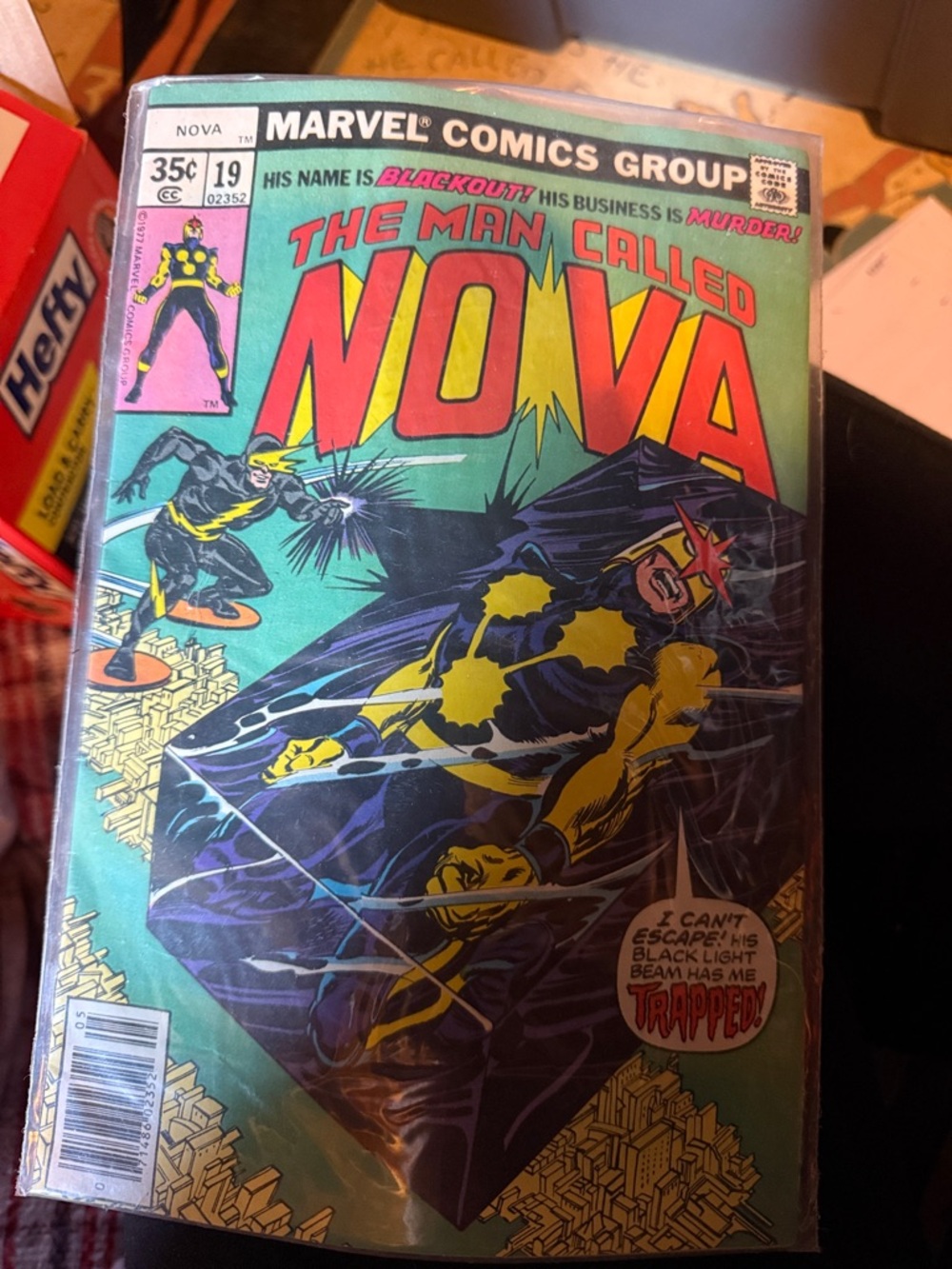 Marvel The Man Called Nova Comic - Teal, Yellow & Red Cover